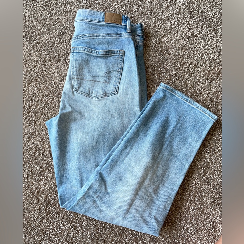 American Eagle size 8 ripped jeans in the stretch collection.